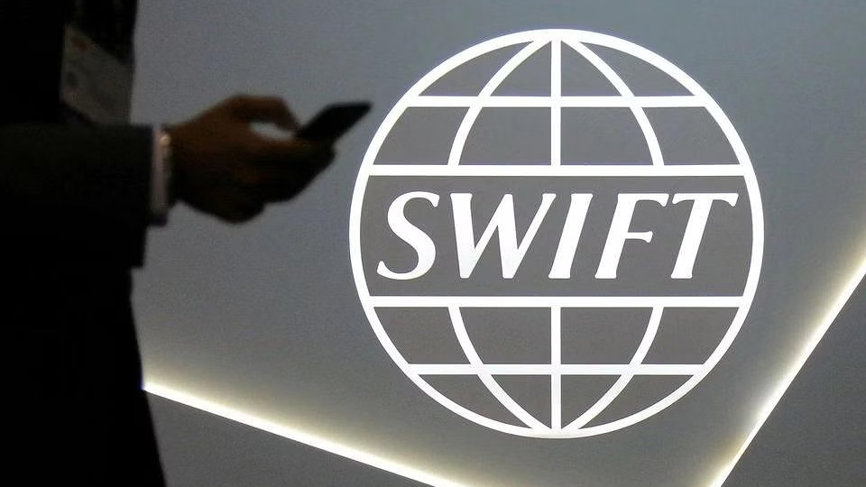 SWIFT announces plans for a new platform to integrate central bank digital currencies with the existing finance system within the next one to two years.
Image Source: The Business Times