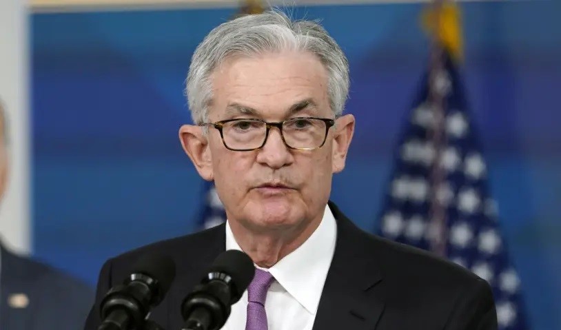 Fed president Powell is presenting his point view of inflation and taper